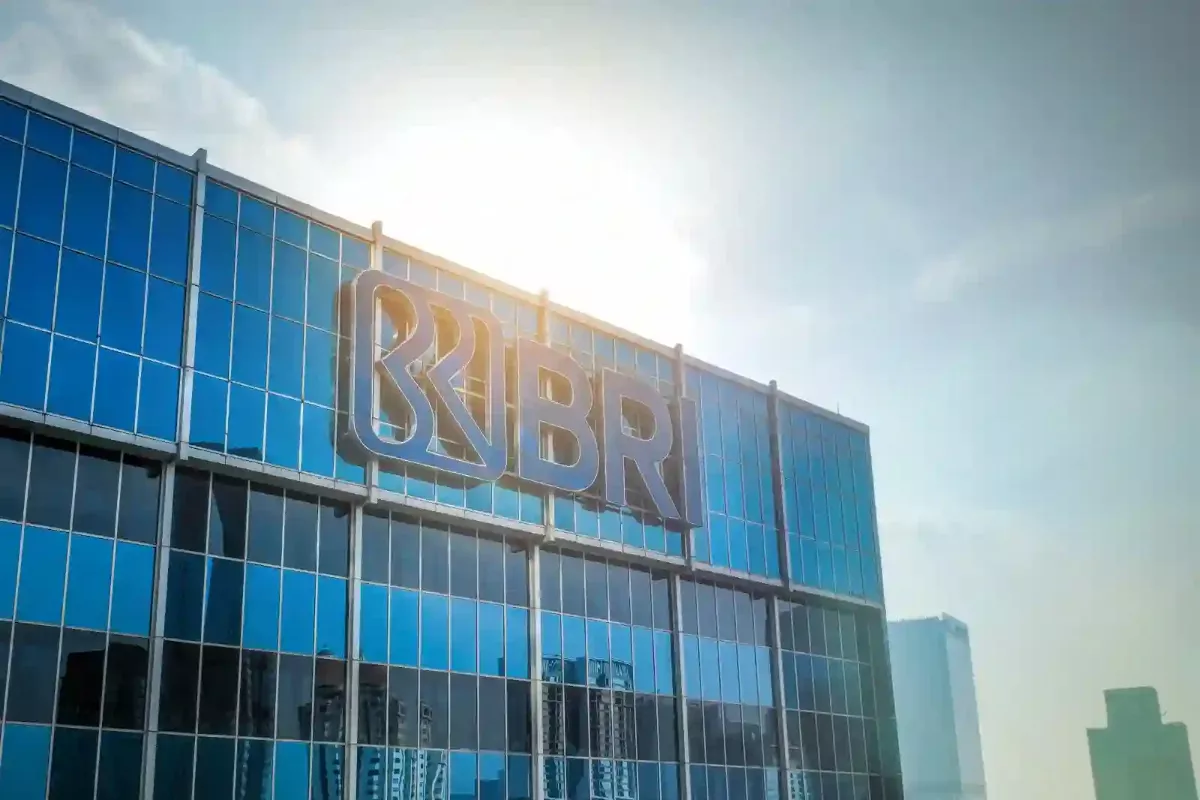 BBRI Sentuh Titik Terendah, Phintraco Sekuritas Pertahankan Sinyal Beli