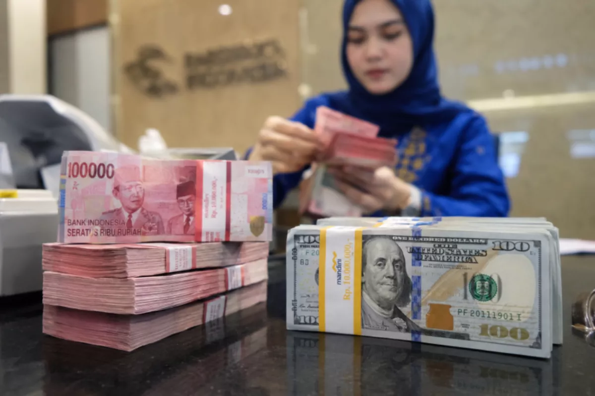 Prediksi Rupiah Hari Ini 21 Mei 2026: Berpotensi Melemah ke Rp17.750