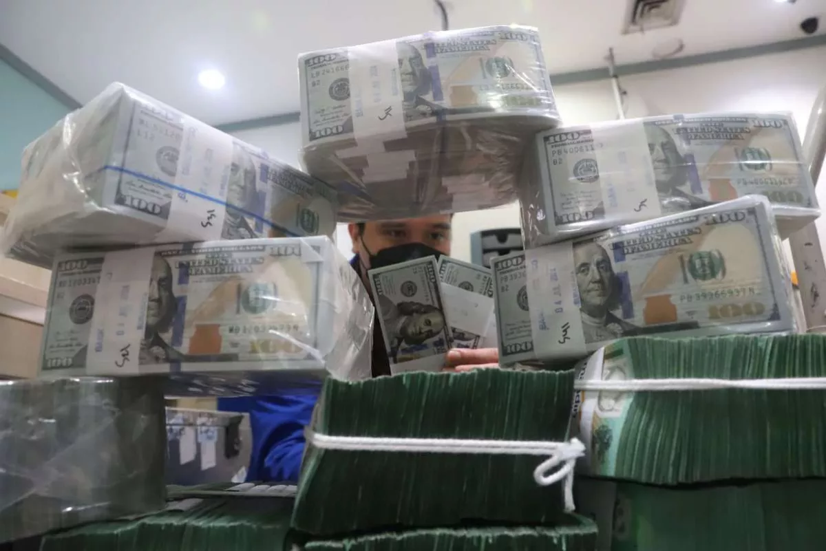 Analis Nilai Penguatan Rupiah Tidak Otomatis Kerek Cadangan Devisa