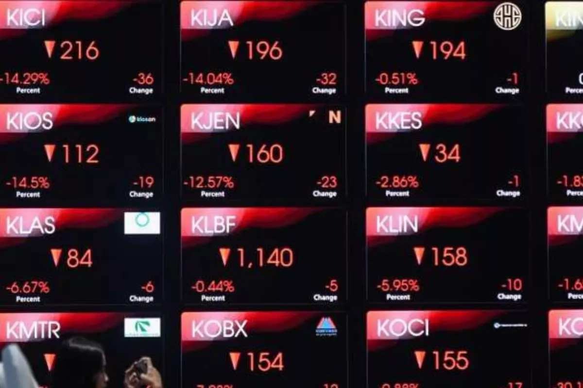 Daftar Saham Top Gainers dan Losers Saat IHSG Jatuh ke Level 5.866