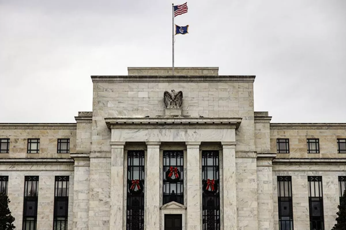 The Fed Naikkan Suku Bunga, Proyeksi 2027 Ikut Katrol Naik