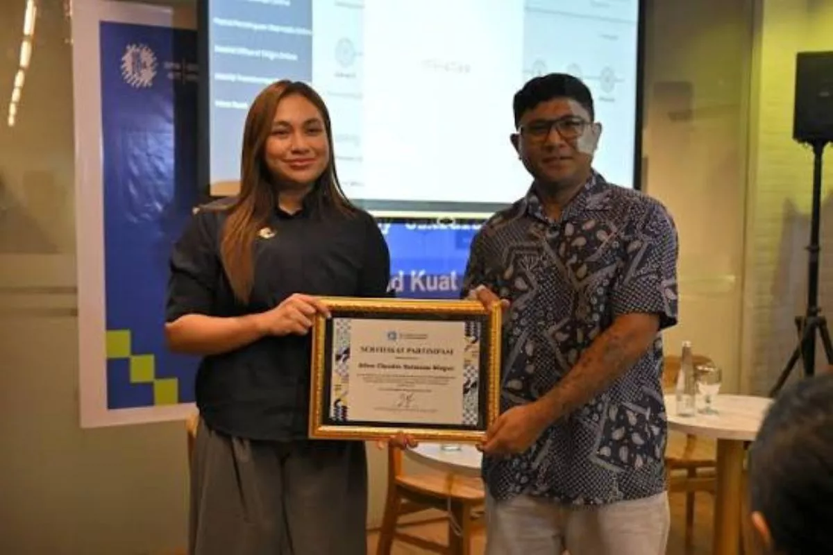 Perempuan Jadi Pilar Ekonomi Restoratif NTT: Potensi & Tantangan