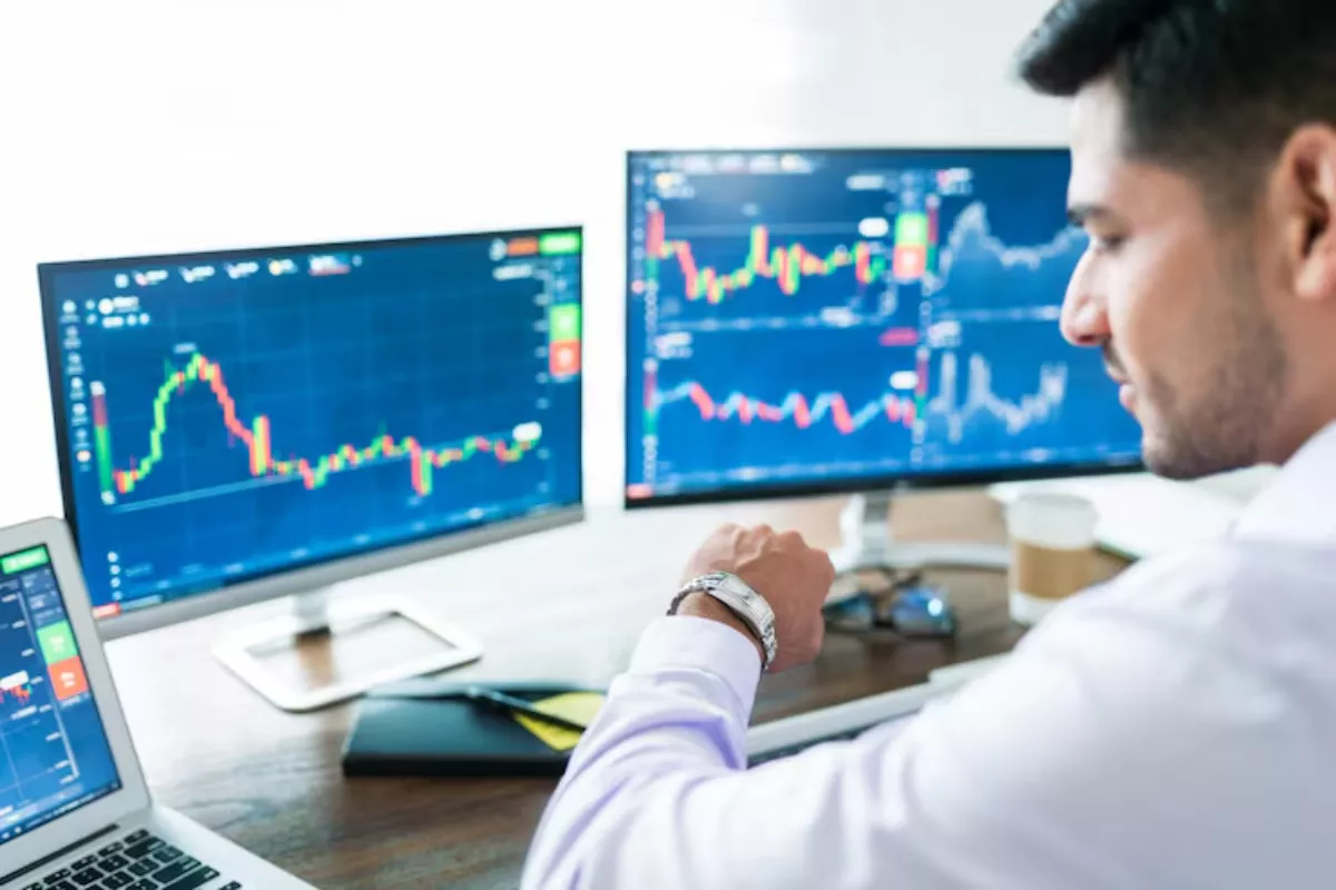 Investor Asing Lepas Saham BMRI hingga BBRI, Berikut Daftar Lengkapnya