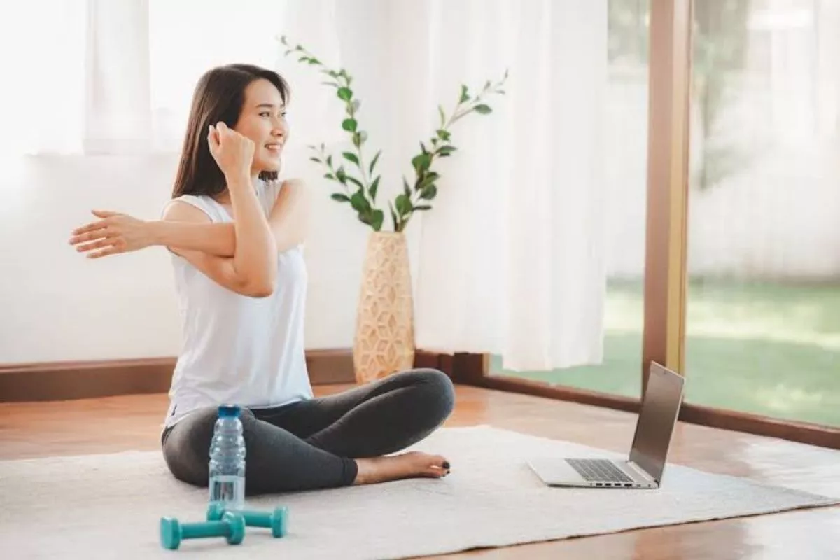 4 Hal yang Perlu Disiapkan Sebelum Anak Ikut Kelas Yoga