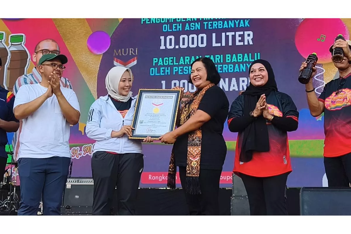 ASN Batang Kumpulkan Minyak Jelantah demi Energi Bersih Tahun 2026