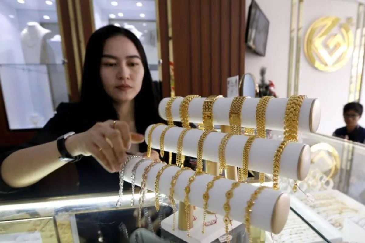 Daftar Harga Emas di Pegadaian Hari Ini: Antam Capai Rp2,79 Juta