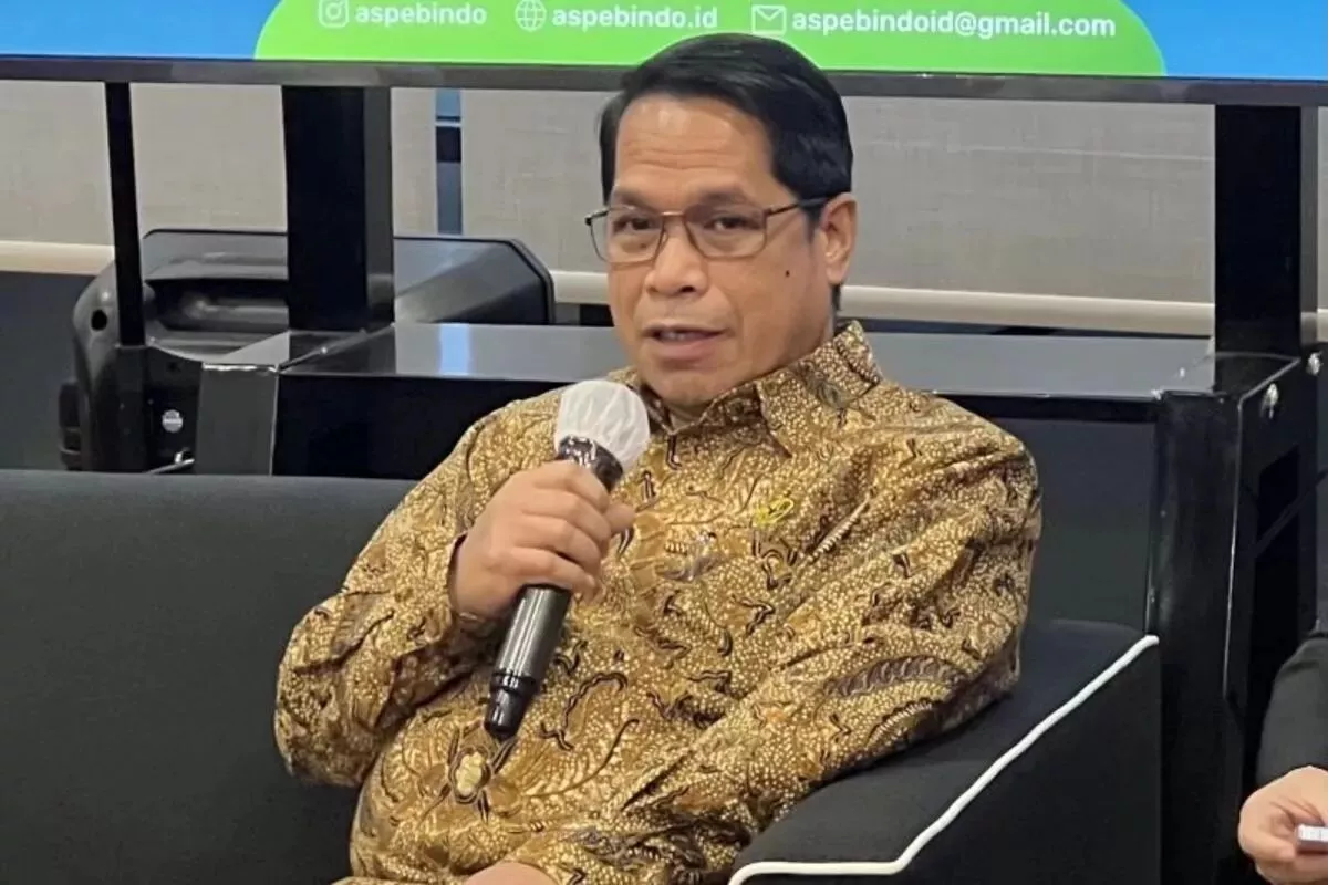 Kementerian ESDM Prediksi ICP Juli Turun Jadi 67-71 Dolar AS