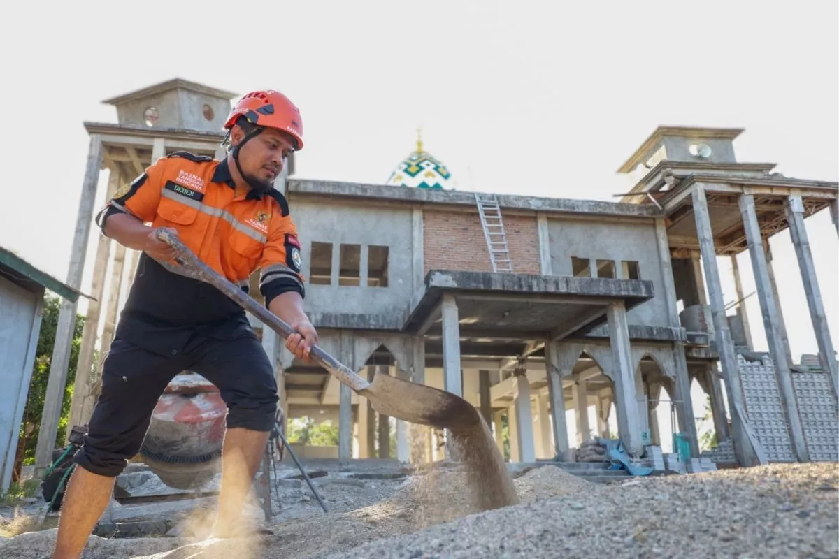 Bantu Penyintas Gempa NTT, Baznas RI Dirikan 3 Masjid Darurat