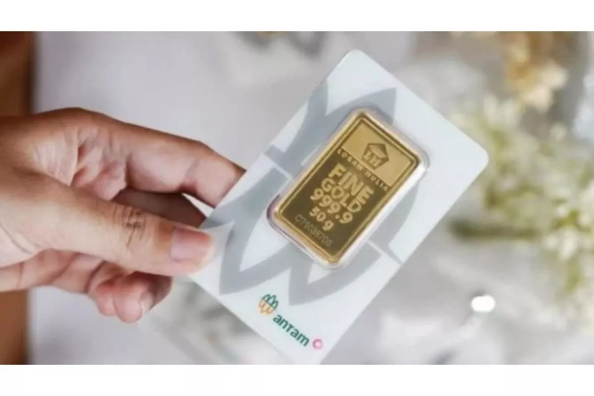 Harga Emas Antam Pegadaian 17 April 2026 Tembus Rp3 Juta per Gram