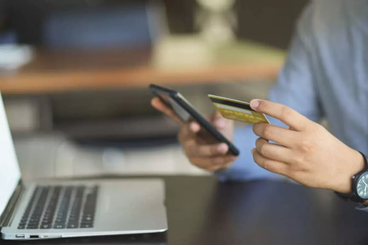Menkeu Purbaya Sebut PPN Marketplace Mulai 1 Juli Bukan Pajak Baru