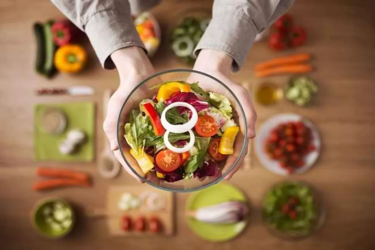 Simak Cara Menurunkan Berat Badan Lewat Pola Makan Sehat yang Benar