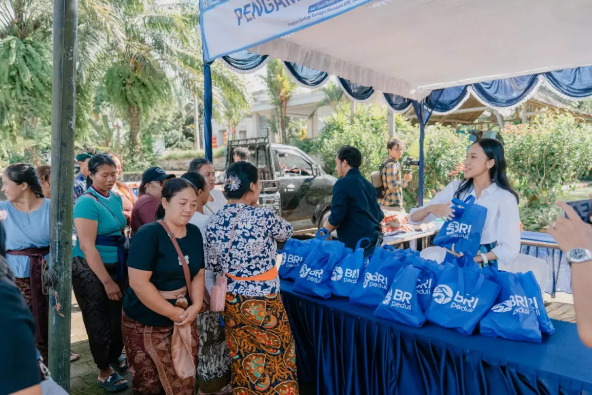 Bantuan Logistik BRI Peduli untuk Korban Gempa di NTT