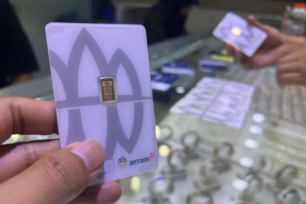 Harga Emas Antam Akhir Juli Naik Rp7.000 Jadi Rp2,623 Juta/Gram