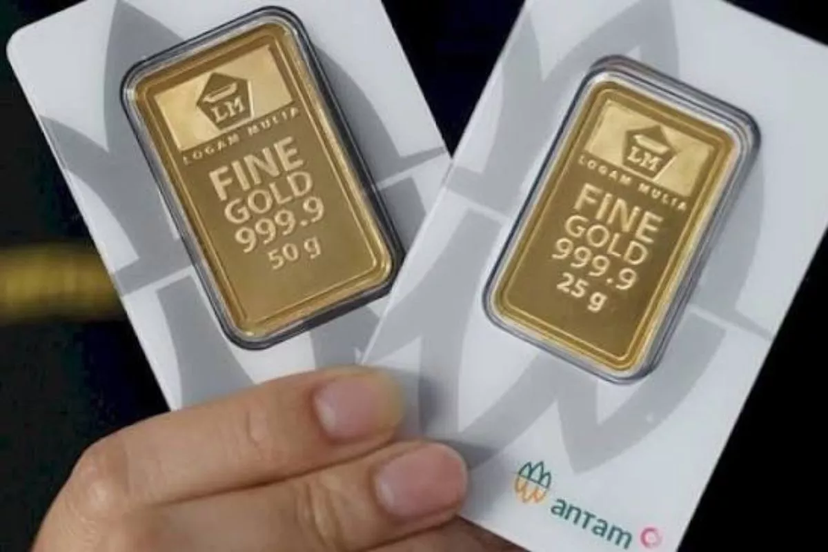 Harga Emas Antam Senin Turun Rp20.000 Jadi Rp2,635 Juta per Gram