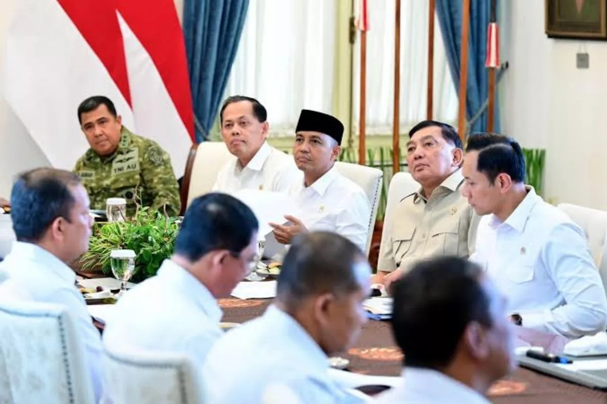 Prabowo Pimpin Ratas Penanganan Bencana: Takdir, Kami Harus Siap