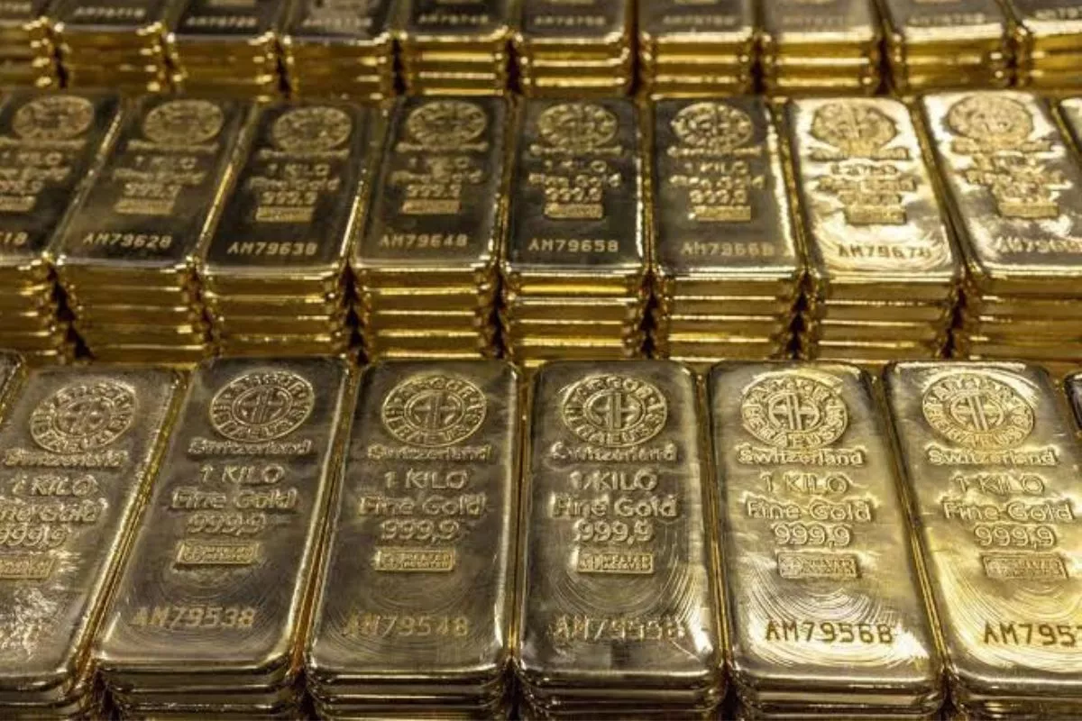 Inflasi dan Geopolitik Tekan Harga Emas, Level US$4.000 Jadi Penentu