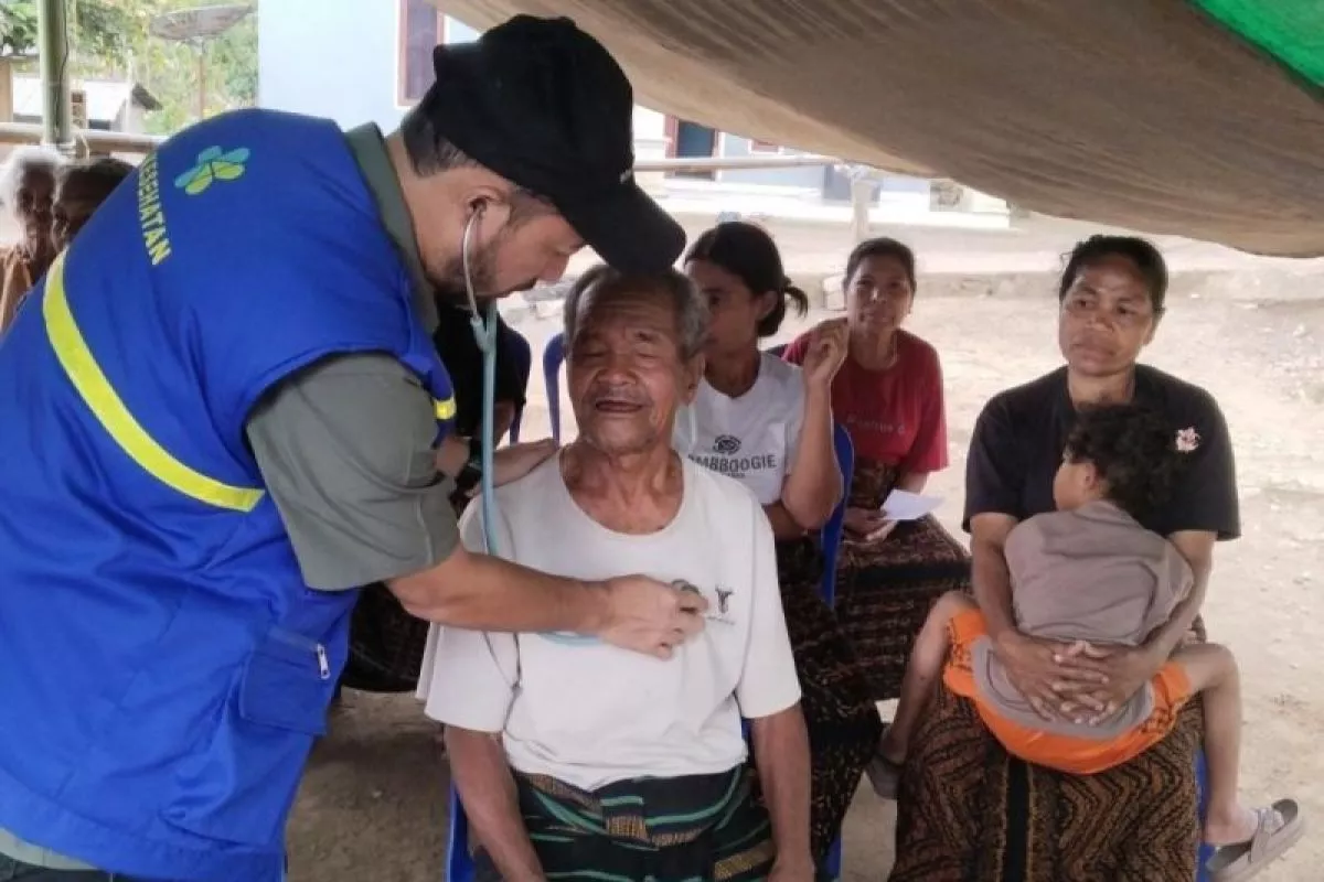 Atasi Trauma Bencana, Kemenkes Kirim 160 Nakes Tambahan ke NTT