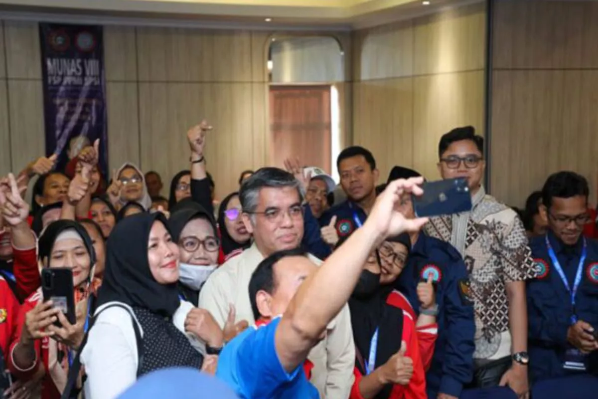 Menaker Tegaskan Komitmen Perkuat Kesejahteraan Pekerja