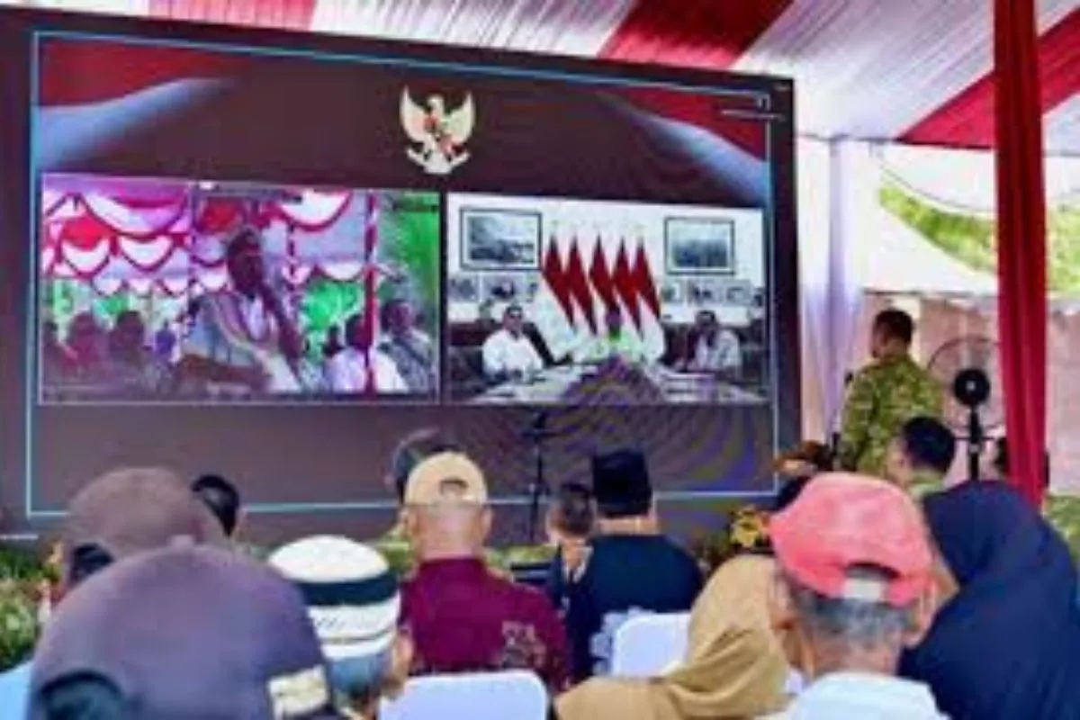 Prabowo Terharu dan Bangga Atas Pengabdian TNI-Polri Bagi Rakyat