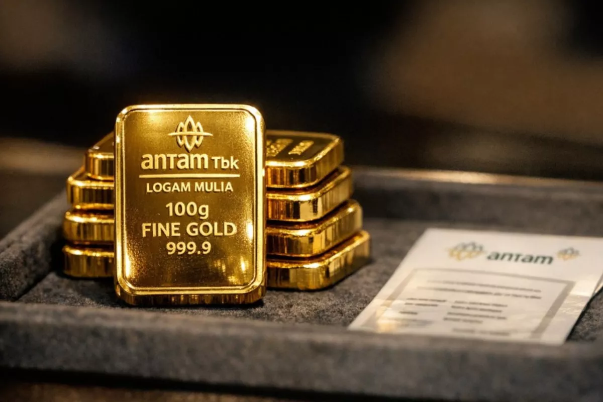 Harga Emas Antam Melonjak Tajam Menyentuh Angka Rp2,15 Juta per Gram
