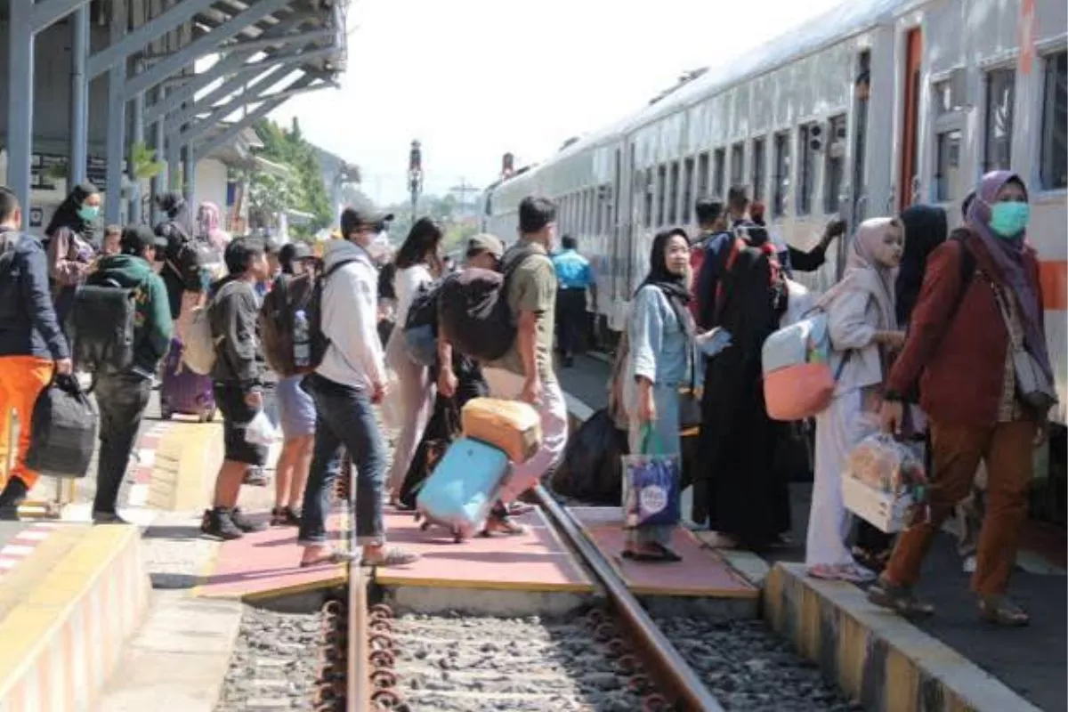 Selama Juli 2026, Ada 9 Perjalanan KA Tambahan dari Stasiun Gambir