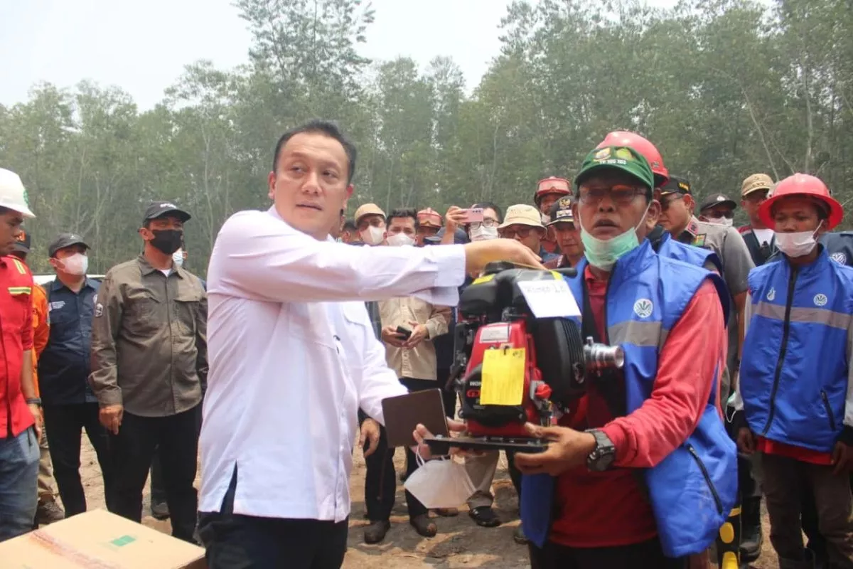 Diaz Hendropriyono Tinjau Pemadaman Karhutla Gambut di Jambi Timur