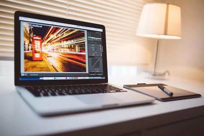 Tips Beli Laptop Bekas Berkualitas Agar Tidak Salah Pilih Beli
