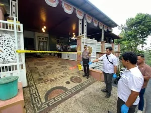 Terungkap Latar Belakang Kades di Lumajang Dibacok 15 Orang di Rumah
