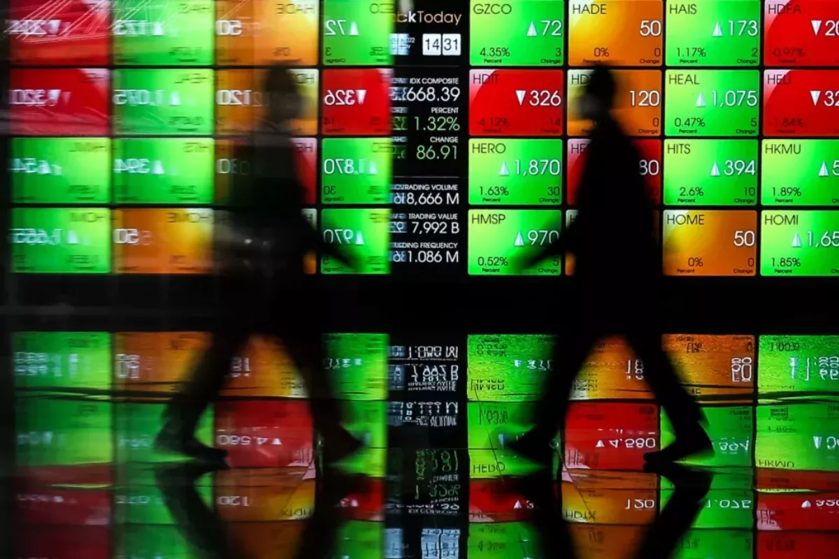 IHSG Dibuka Turun Ke Level 6.412,51 pada Rabu Pagi