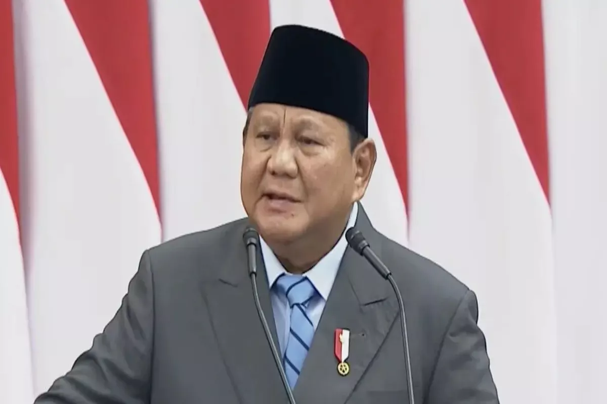Prabowo Instruksikan Penutupan 700 BUMN demi Efisiensi Rp 100 Triliun