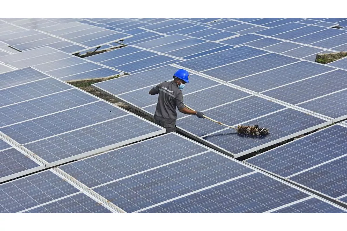 Deregulasi PLTS Guna Memacu Transisi Energi Terbarukan Nasional