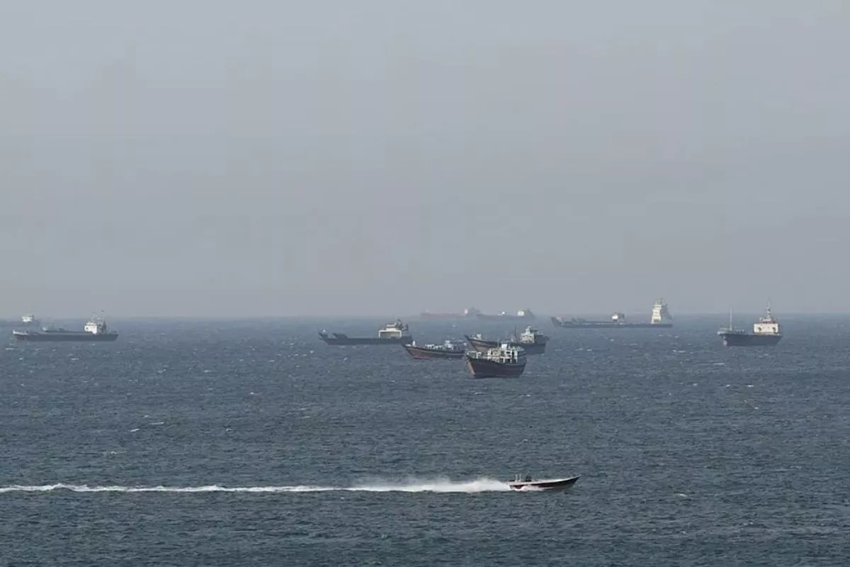 Menlu Iran Nyatakan Selat Hormuz Bukan Perairan Global