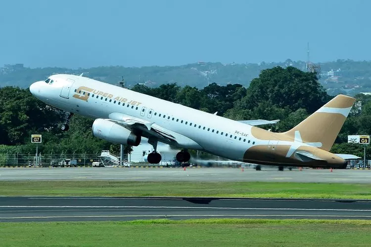 Penyebab Lonjakan Harga Tiket Pesawat Jakarta Bali Yang Tembus Jutaan Rupiah