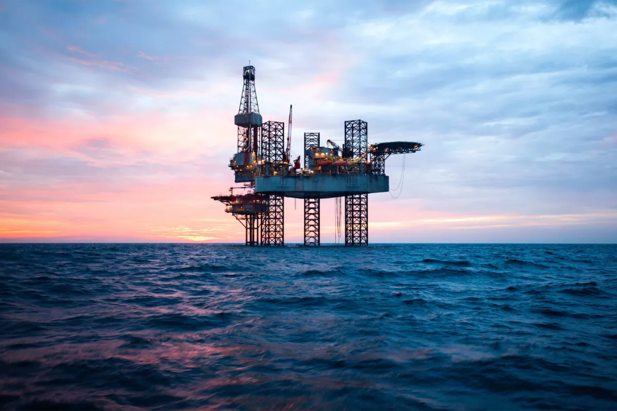 Harga Minyak Brent Tembus 90 Dolar AS, Saham Energi Menguat