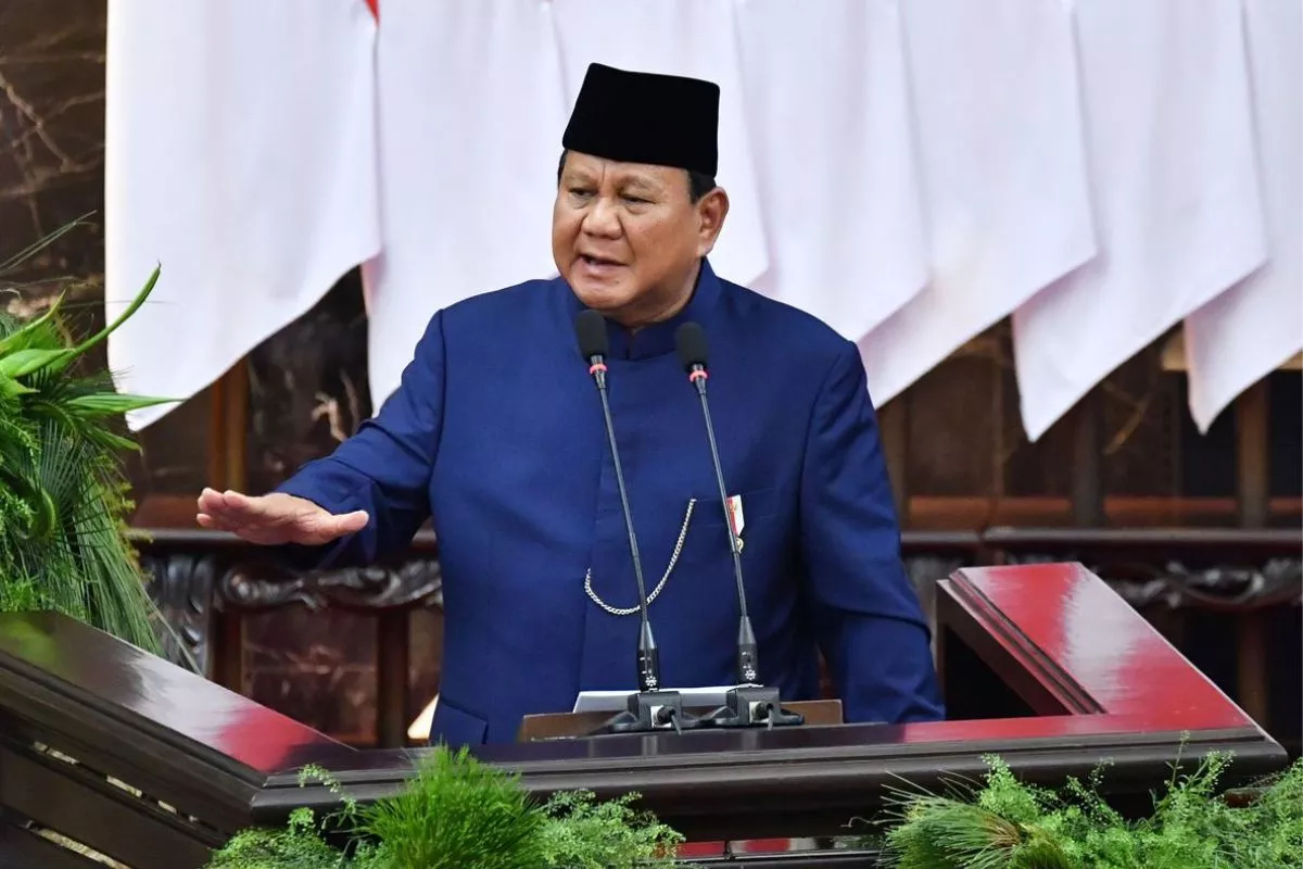 Prabowo Tekankan Pelestarian Sejarah dan Modernisasi Transportasi