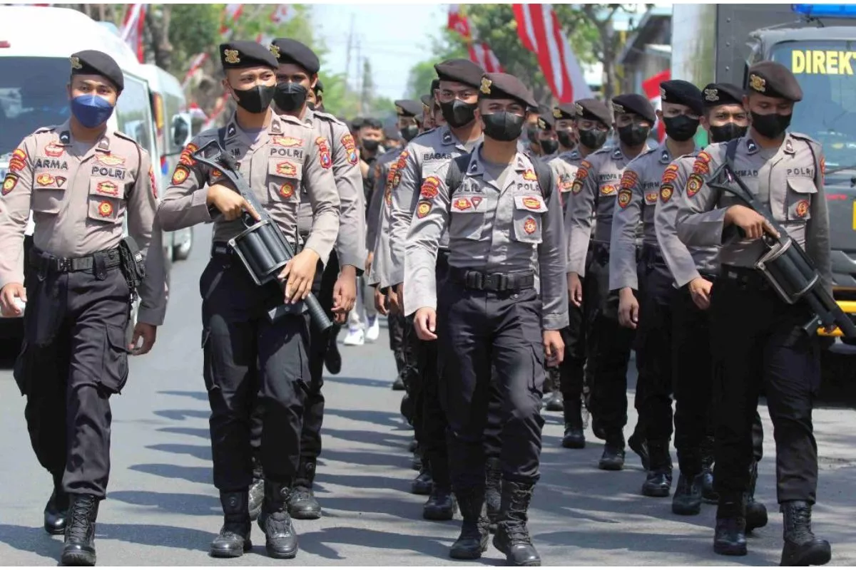 Pengamat Minta Masyarakat Hilangkan Prasangka Buruk terhadap Polisi