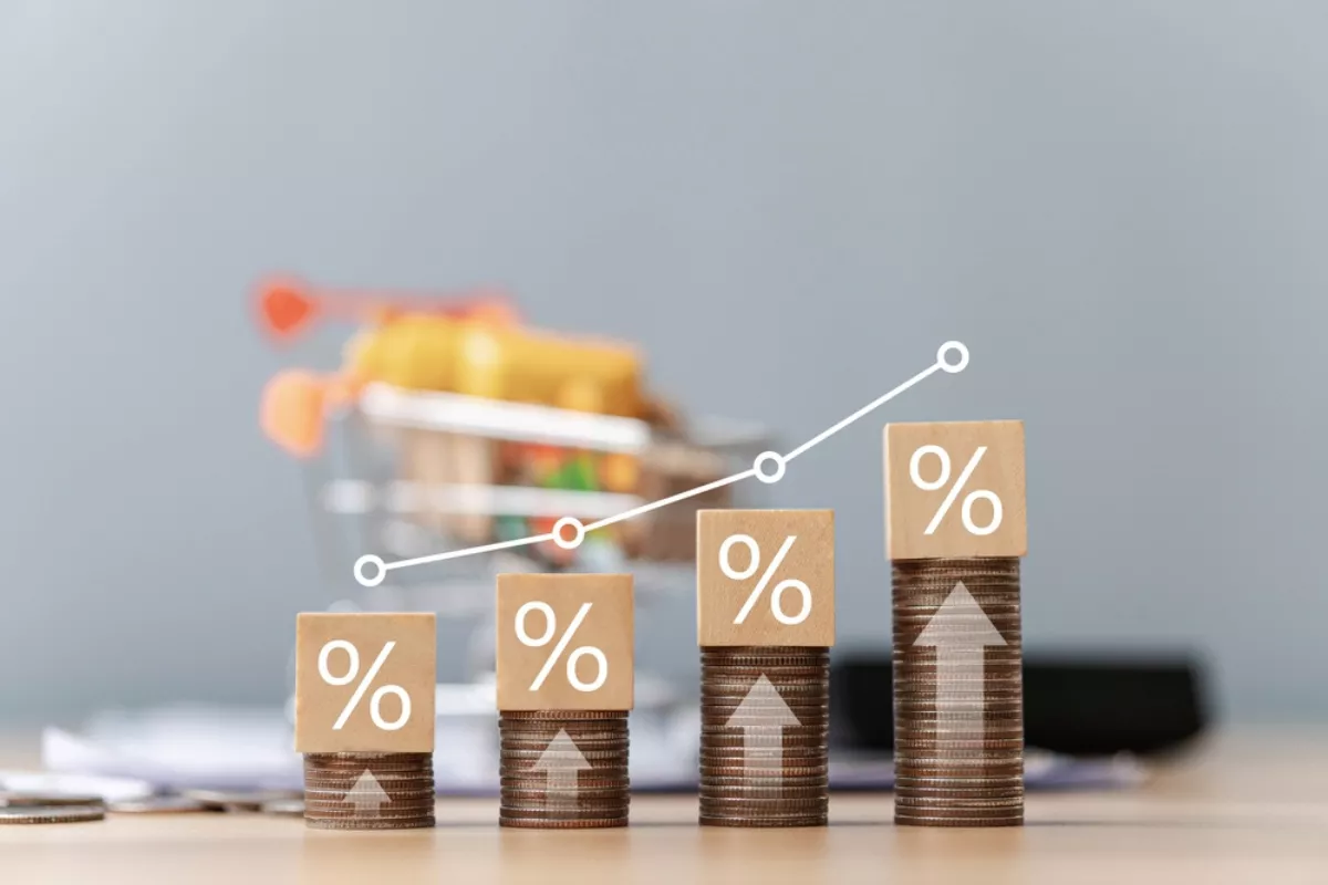 Pejabat The Fed Beda Pendapat Soal Kenaikan Suku Bunga 25 Basis Poin