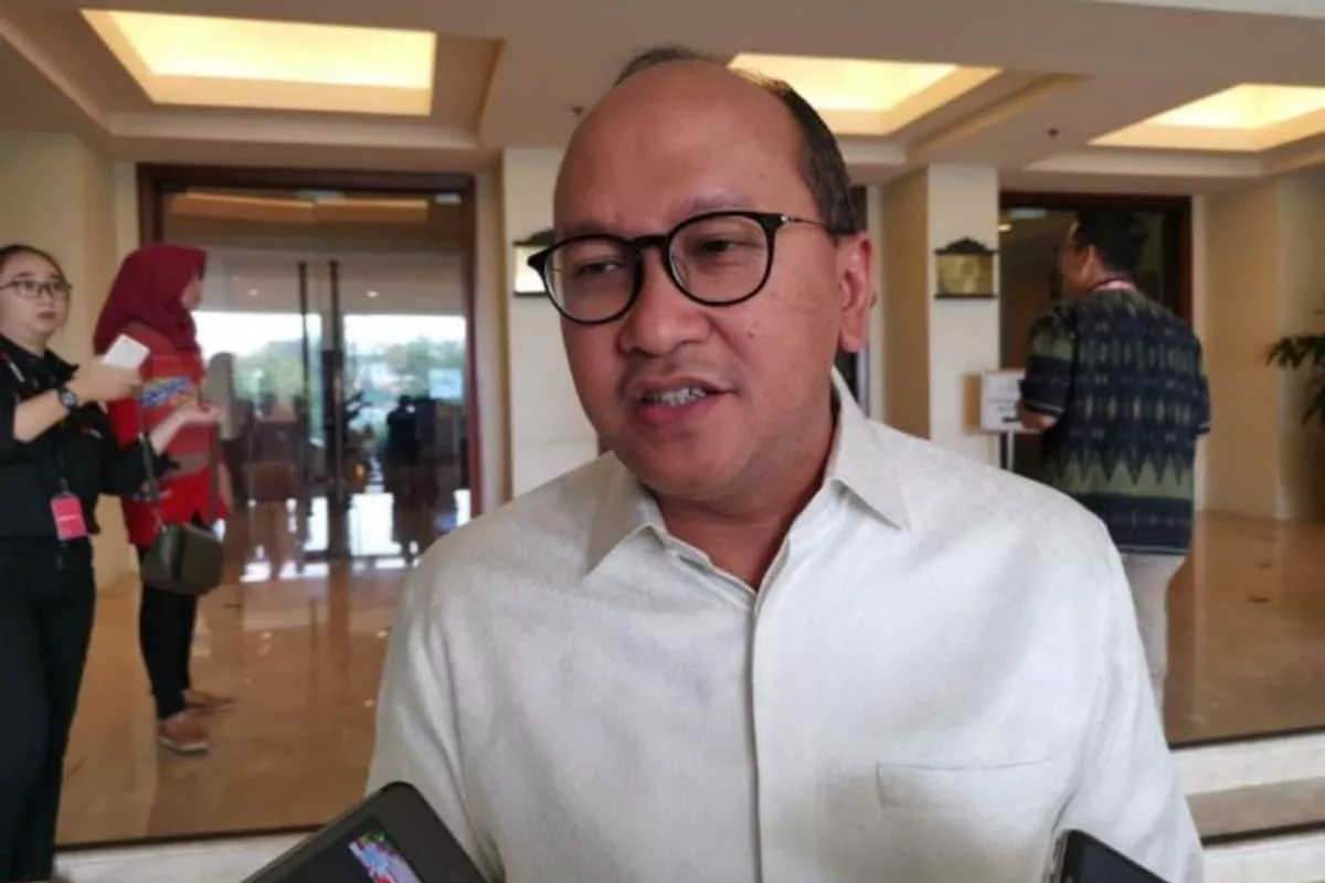 Purbaya Dicopot, Rosan Ungkap Nasib Alih Saham BUMN di KCIC