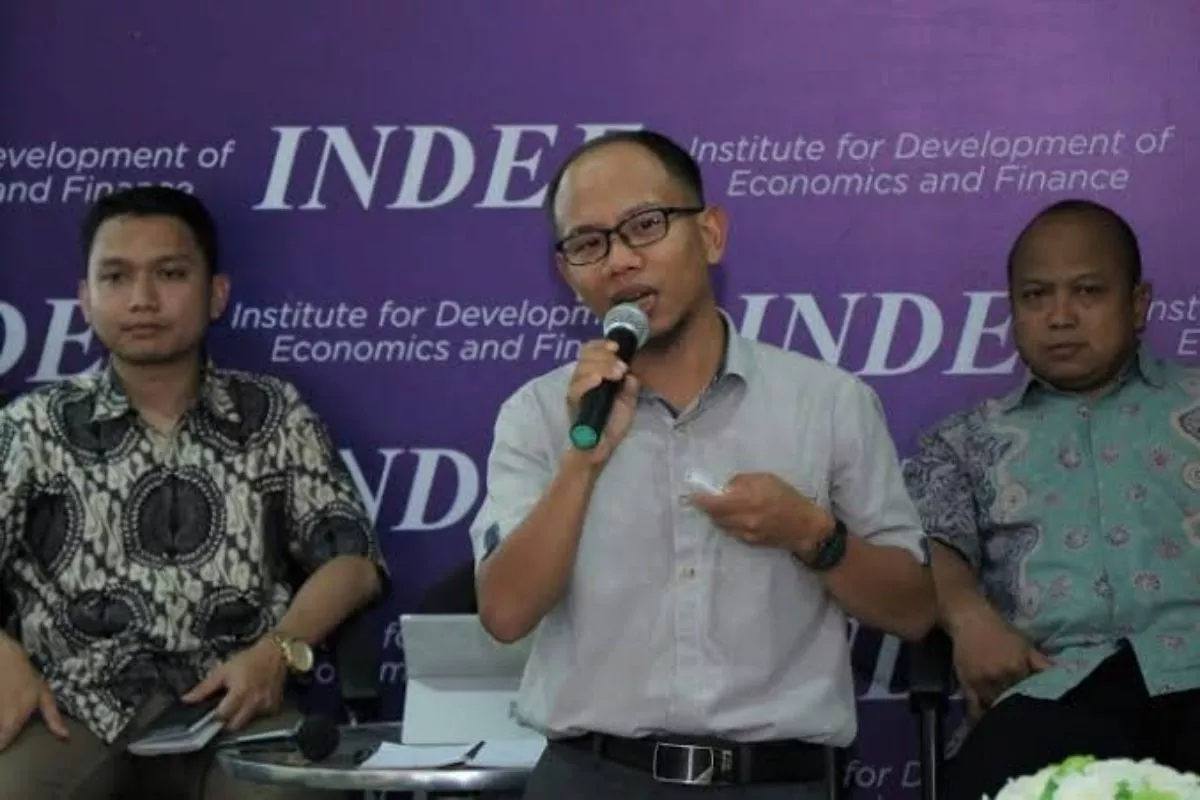 Belanja Pemerintah Topang Konsumsi Rumah Tangga, Daya Beli Masih Lemah