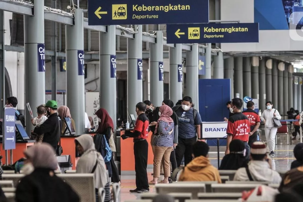 37 Ribu Penumpang Kereta Tiba di Jakarta pada Senin 7 September 2026