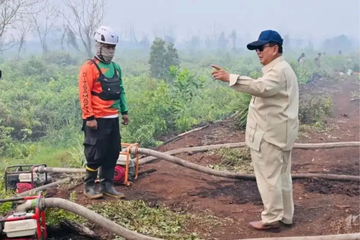 Prabowo Kerahkan 11 Kapal Cari Wartawan Hilang di Selat Sunda