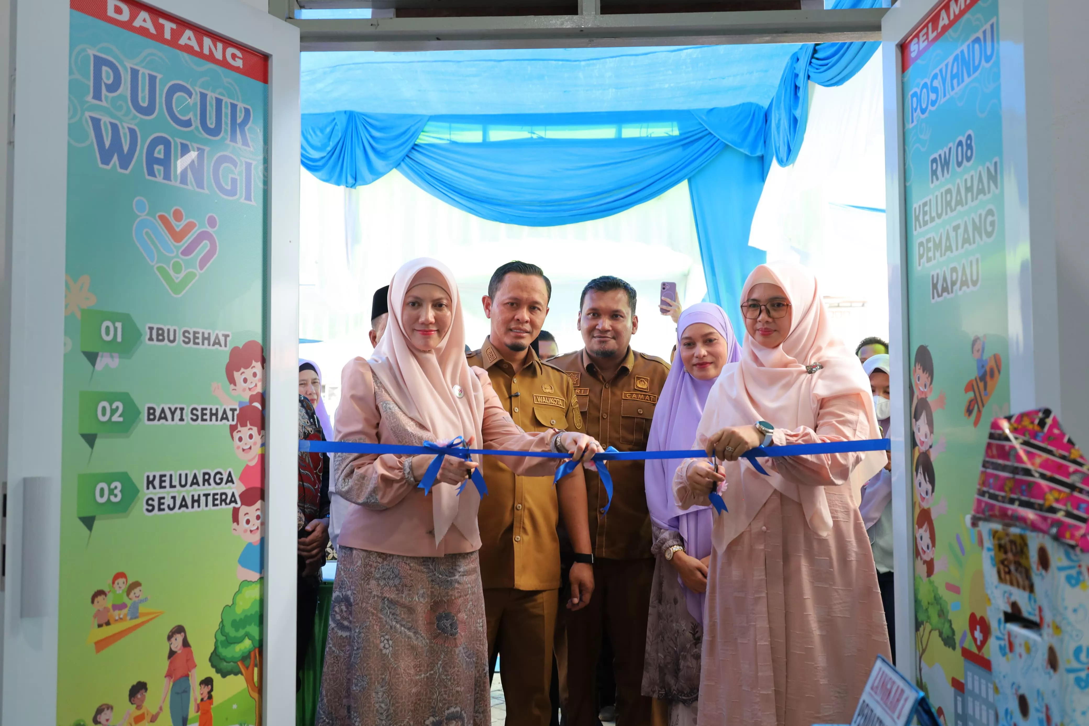 Dibangun Tanpa APBD, Wako Agung Resmikan Posyandu Pucuk Wangi di Kulim