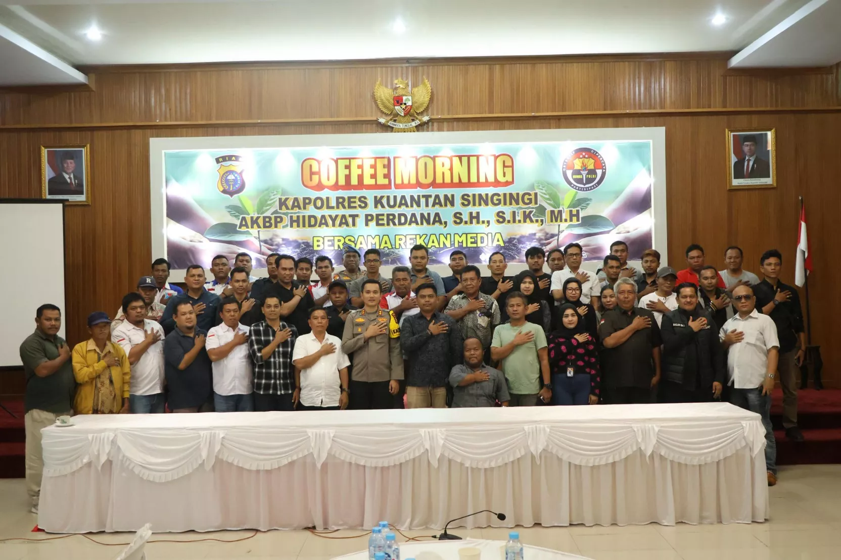 Kapolres Kuansing Coffee Morning  dengan Media, Perkuat Sinergi Jaga Kamtibmas