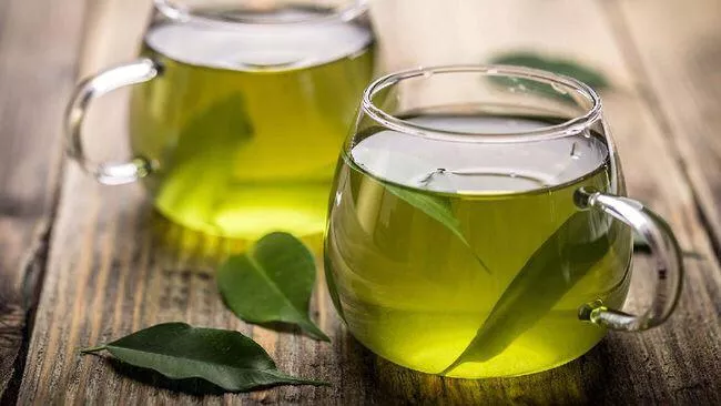 Cara Mudah Bikin Rambut Lebat hanya Pakai Teh, Begini Caranya