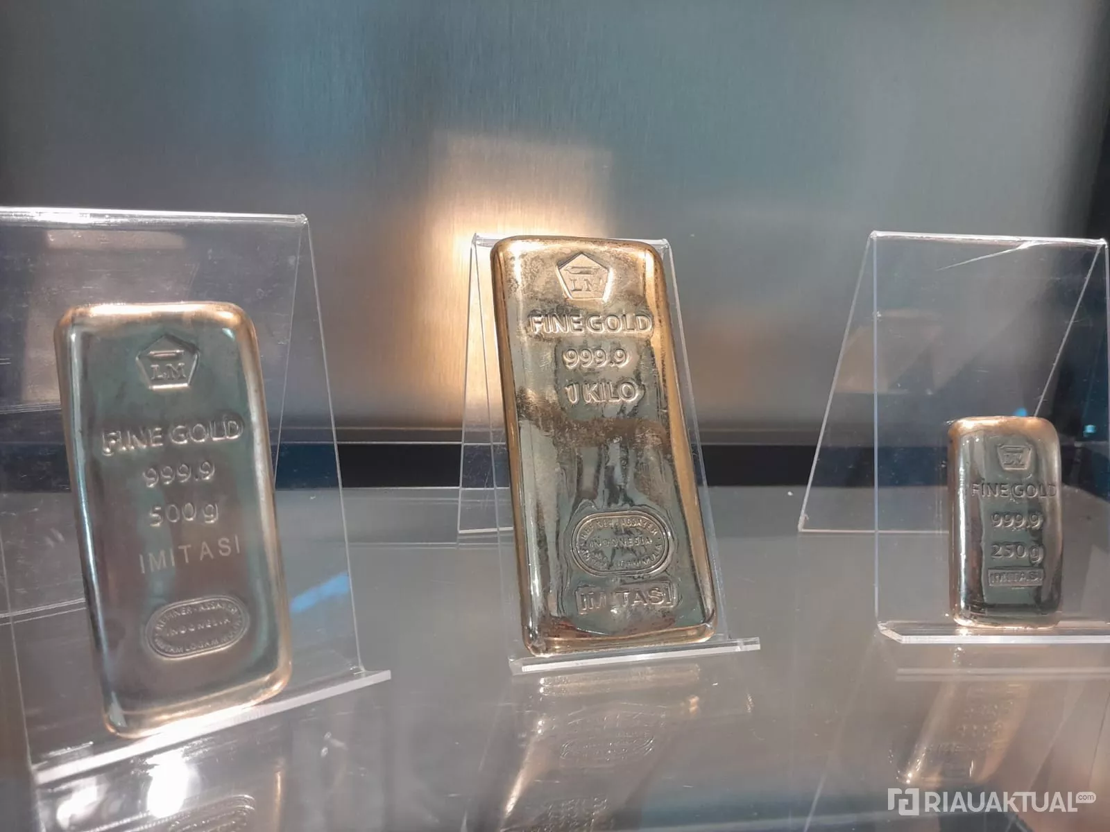 Harga Emas Antam Hari Ini Stagnan