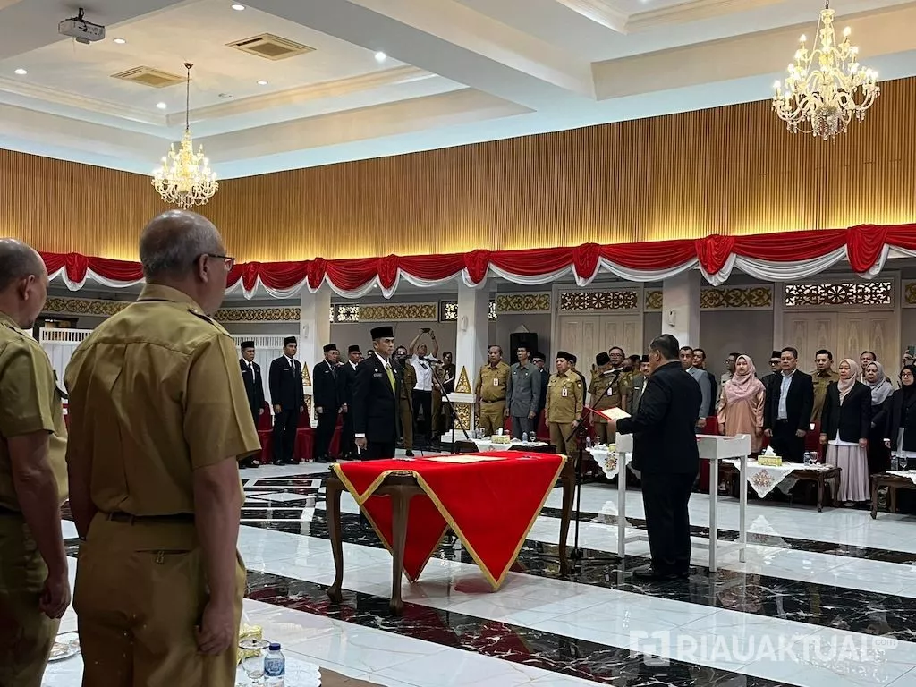 Plt Gubri Lantik 14 Pejabat Pimpinan Pratama, Ini Daftar Lengkapnya