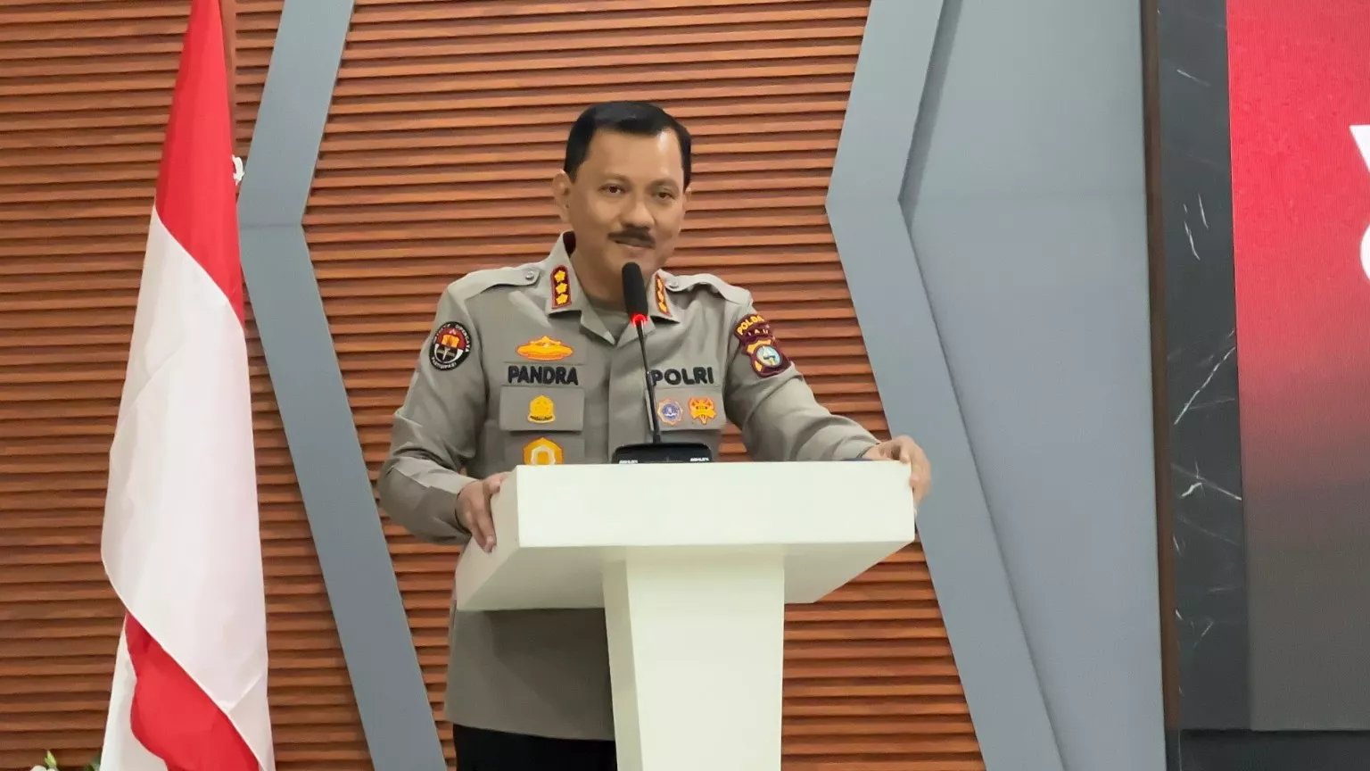 Oknum Polisi di Riau Terjerat Kasus Penipuan Rp354 Juta, Dipecat dan Diproses Pidana