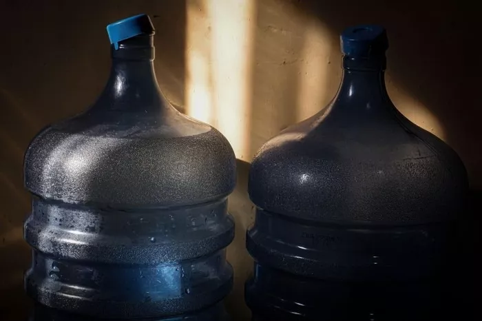 Masih Banyak Beredar, Galon Tua Bisa Lepaskan Zat Kimia yang Berbahaya