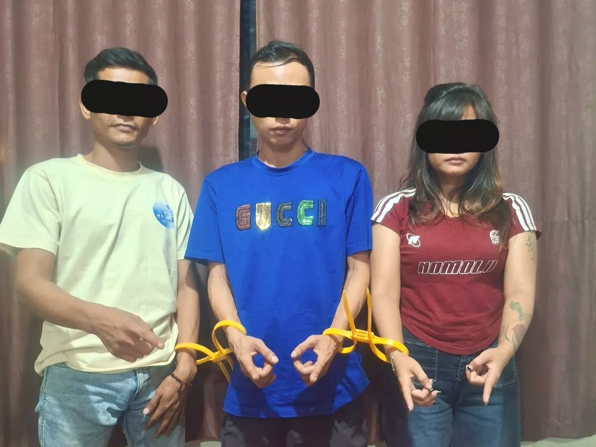 Wanita Bertato dan Dua Rekannya di Kuansing Diciduk Polisi, Sabu dan Ganja Disita