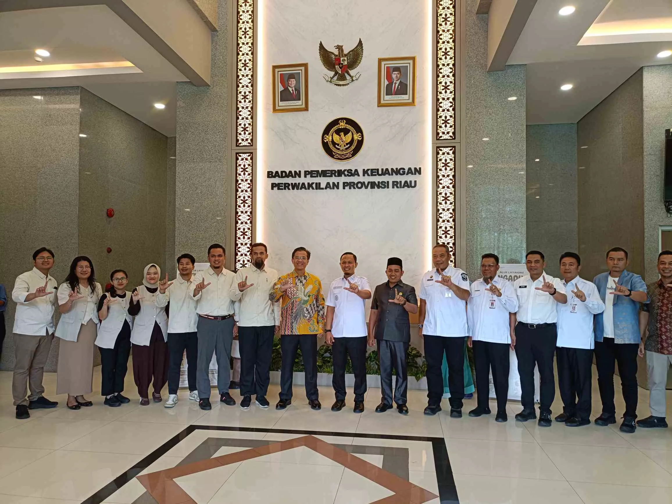 Hadiri Penyerahan LHP BPK, Wako Agung Optimis Pekanbaru Raih Opini WTP